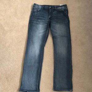 Mens IZOD comfort stretch jeans. Size 38x34